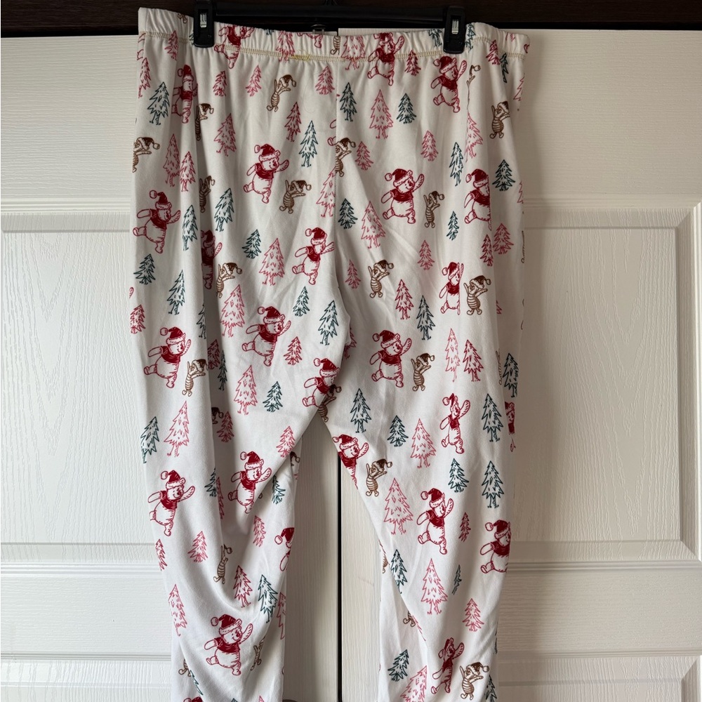 Disney Women’s Winnie The Pooh Holiday 2-pc PJ’s. Size 2X (18W-20W)-very soft. - Picture 4 of 12